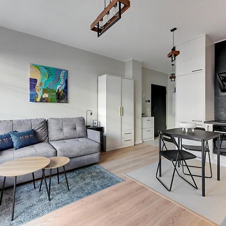 Doki Living & Foodhall By Downtown Apartments Gdansk Luaran gambar