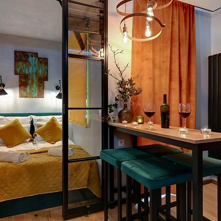 Doki Living & Foodhall By Downtown Apartments Gdansk Luaran gambar