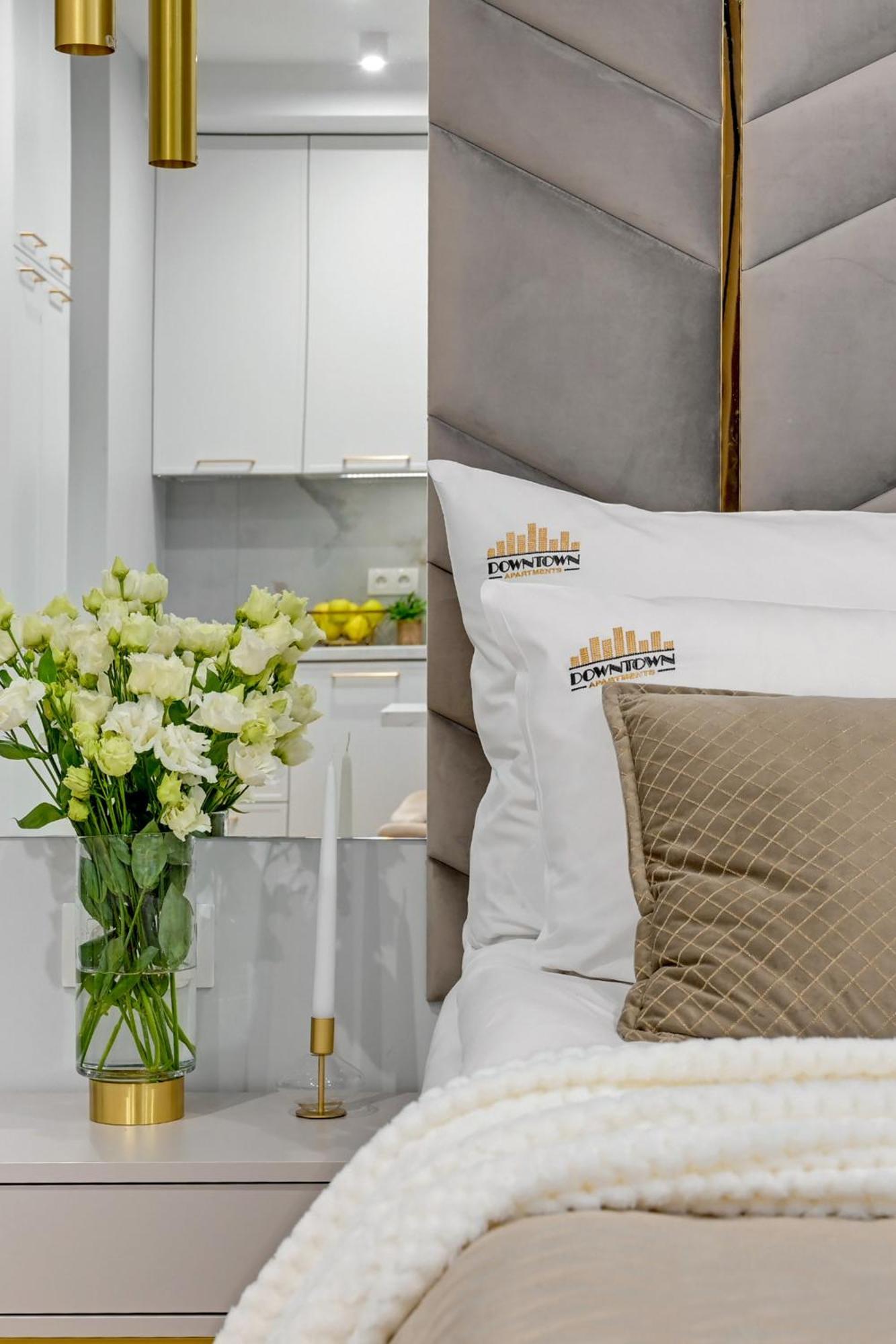 Doki Living & Foodhall By Downtown Apartments Gdansk Luaran gambar