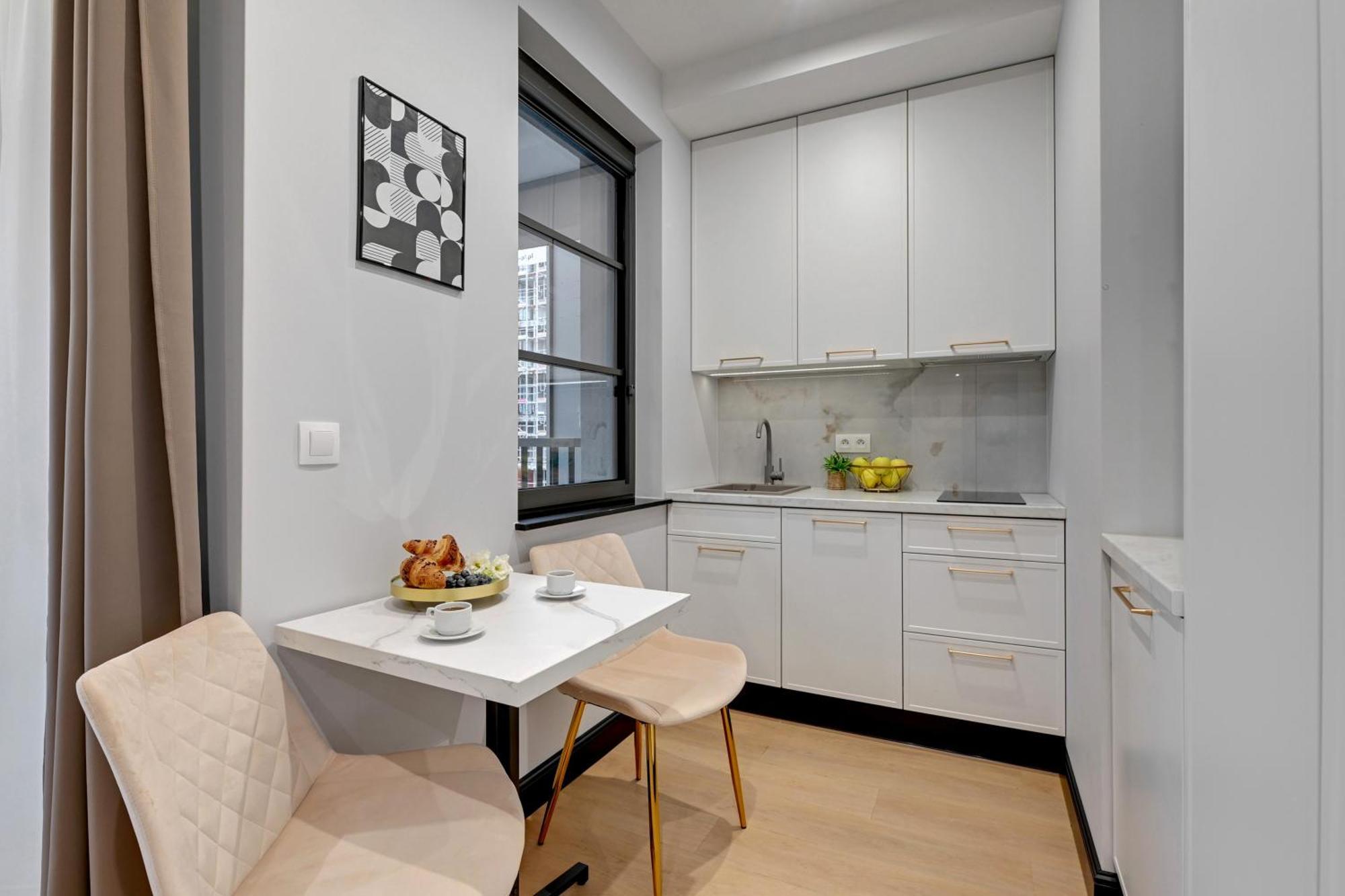 Doki Living & Foodhall By Downtown Apartments Gdansk Bilik gambar